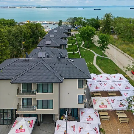 Marina Bay Kraymorie * Burgas City